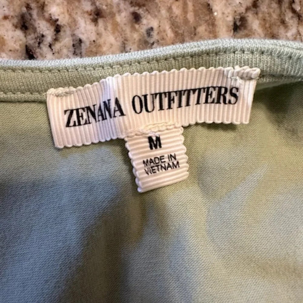 Moss V Cut Tank with Back Strap - Picture 8 of 9